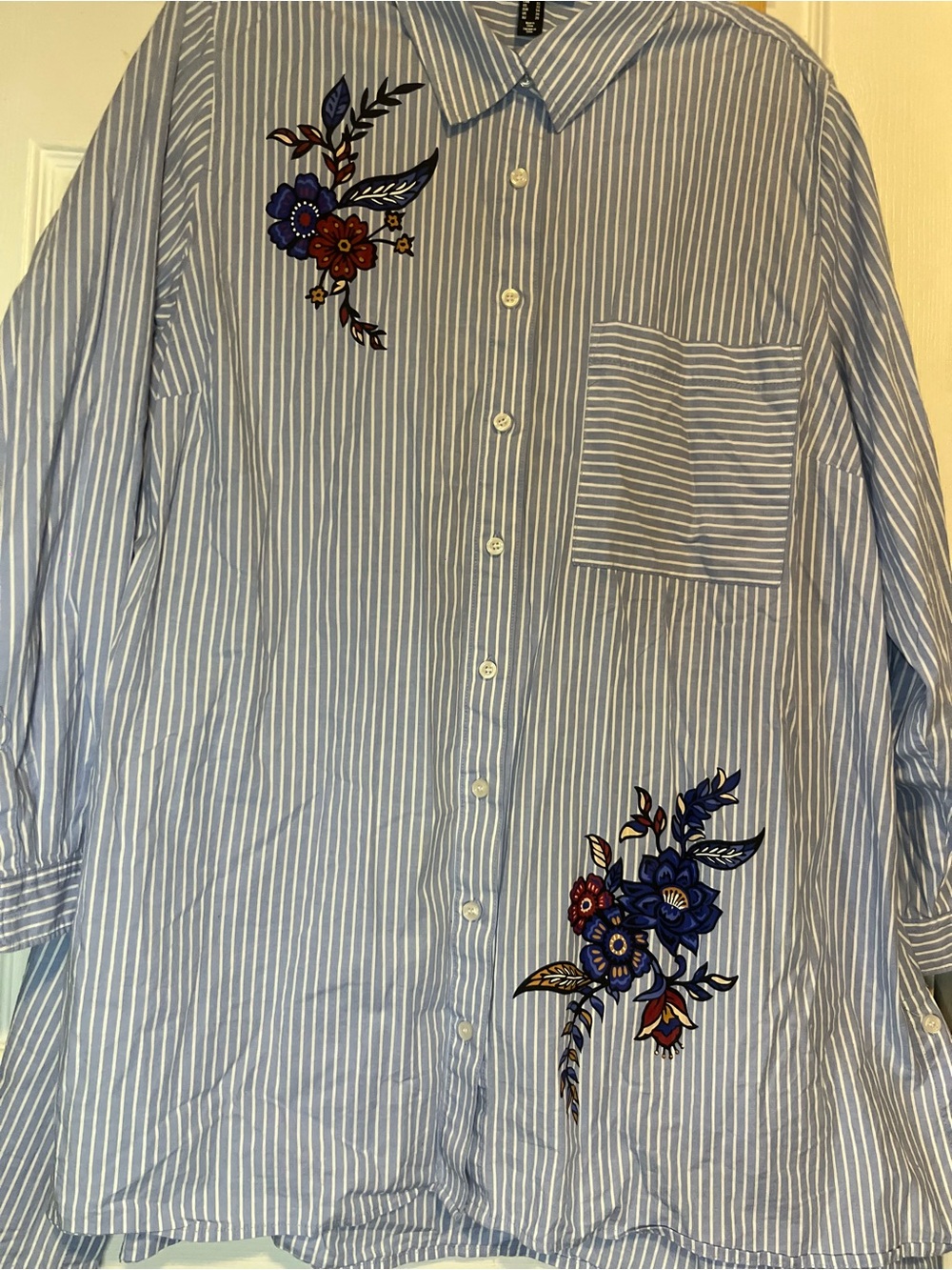 Size 22, Love & Legend Blue Striped Button-Up Shirt with Floral Embroidery - Picture 4 of 15